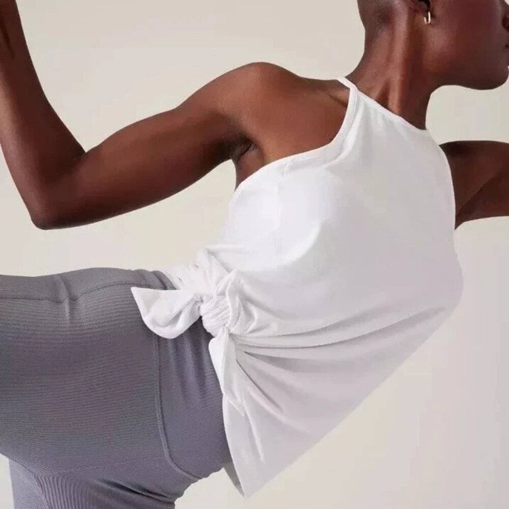 NWT XS Bright White Athleta Essence Explore Tank Top Wicking Yoga Dance Studio - Picture 3 of 7